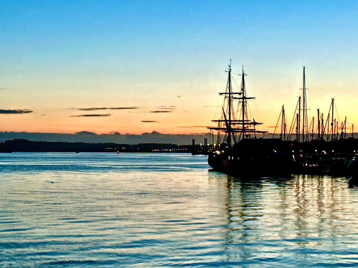 Royal William Yard Apartments - Large And Luxurious With Free Parking Plymouth Dış mekan fotoğraf